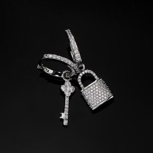 2022 New Fashion Lock and Key Drop Coppia orecchini per donna Bling White CZ Zircon Stone Ciondola orecchini a bottone Iced Micro Pave Cubic Zirconia Ear Hip Hop Jewelry Gift