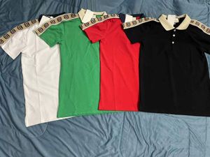 Italia Polo da uomo Snake Bee Ricamo a righe Nero bianco verde rosso Moda casual High Street Abbigliamento Camicia da uomo T-shirt Top 4 opzioni di colore Taglia asiatica M-XXXLG #9933