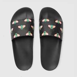 Designer gummi glid sandal blommor män tofflor blommor duk randiga kvinnor platt sandaler