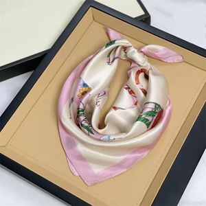 Fita Embrulhada venda por atacado-Cartas de grife imprimem a faixa de cabeça de seda floral para mulheres com sarja de scarve longa maçaneta lenços