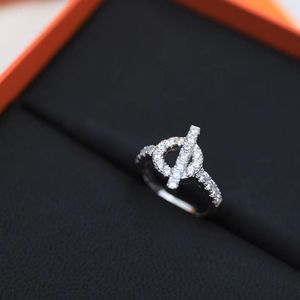 Diamond Ring Niche Design Lock Ladies Personality Cool Fashion Light Luxury Party Wedding Couple Gift Engagement Jewelry With Velvet Bag