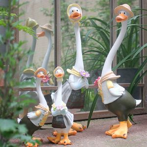 Garden Staty Harts Duck Craft Figurer Familjmedlemmar Courtyard Ornaments Artwork Animal Sculptures Modern Home Decor 220721