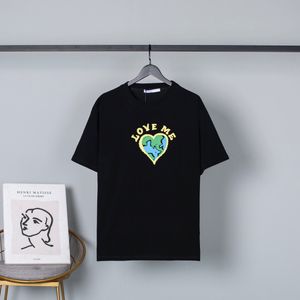 Märke Stylist T-shirts för män Lyxiga italienska pikétröjor för män Designerkläder Korta ärmar Mode sommar T-shirt
