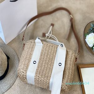 Designer-Luxury Shopping Beach Vacation Shoulder Bags Underarm Bag Women Handväskor Fashion Grass Weave Canvas Crossbody Totes
