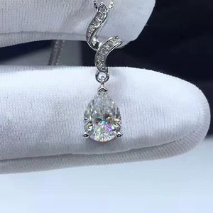 Chains 1ct Drop Shape Moissanite Pendant Necklace 6 8mm 925 Sterling Silver D Color Passed Diamond Test Bride Wedding Luxury JewelryChains