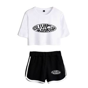 Trendig kawaii olivia rodrigo tryck dagg navel sport flicka passar trendig ungdomlig tvåstycksset kvinnor sexiga shorts+härlig t-shirt