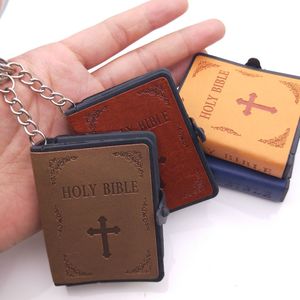 Religiösa smycken Cross Pendant Mini Leather Small Bible Pendant Keychain309T