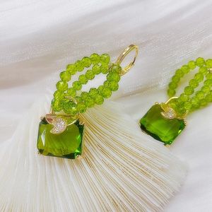Lampadario pendente Dichiarazione Moda Orecchini con perline di cristallo verde per donne Grandi pendienti creativi fatti a mano