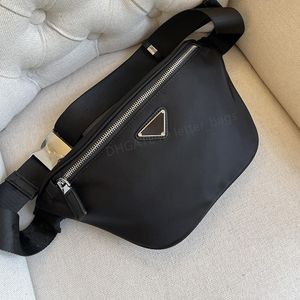 Siyah Serseri Çanta toptan satış-2022 Tasarımcılar Lüks bel çantaları çapraz gövde en yeni çanta ünlü serseri çanta kadın erkekler göğüs çantası siyah serseri fanny paket cüzdanlar mektup fermuar moda çantaları kutu