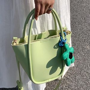 Torby wieczorowe torba kubełka kobiet 2022 Trend szalik mini crossbody luksusowe designerskie torebki torebka skórzana torba z wisiork