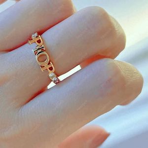Dames Designer Rings Luxurys Jewelry Diamond Letters Ring Engagements For Womens Ring Designers Brand Gold Love Ring Ornamenten R1111111