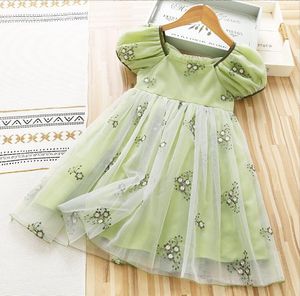 Wykwintne dziewczyny dzieci ubrania zielona sukienka siatka muszka konstrukcja z haftem kwiatem lato elegancki urodziny sukienki dziecięce ubrania miękkie dziewczyny
