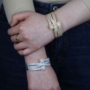 Iced out Sparking Baguette CZ Cubic Zirconia Armband Gold Sier Color Fashion Multi Layered Band Armband Bangles smycken