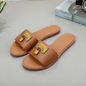 Designer Slipper Women Slipers Luxury Sandals Brand Sandals Real Leather Flip Flop Flats Slide Casual Shoes Sneakers Boots By Brand 305