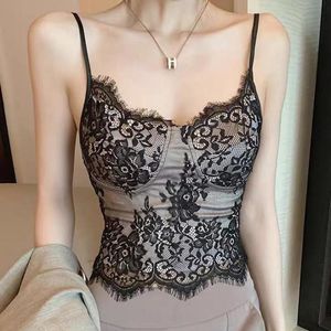 Женские танки Camis Women Fashion Lace Top Top Top Sexy Lingerie Camisole Bralette Y2K Черный белый топы для сна брус