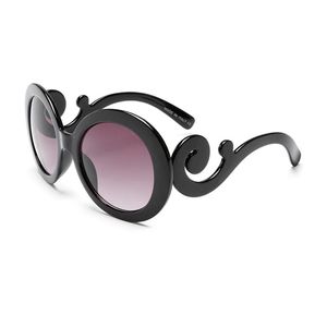 zonnebrillen 2023 Retro Circle Symbole Designer Zonnebril voor vrouwen Under Party Gunsten Fashion Gradient Purple Frame Round Female bril UV400 A5GH