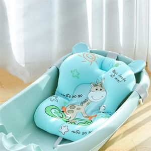 Baby Shower Tub Pad Nonslip Tub Seat Mat Born Säkerhet Säkerhet Bad Support Kudde Fällbar mjuk kudde 220728