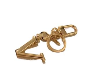 Vente en gros Fashion Letter Design Keychain Charm Anneaux de clés pour hommes et femmes amoureuses cadeau KeyRing Bijoux NRJ
