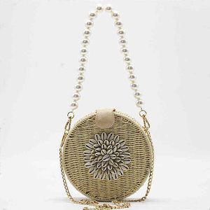 Borse da sera New Round Straw per le donne Shell Pattern Pearl Handbags 2022 Rattan Purse Vintage Handbag 220513