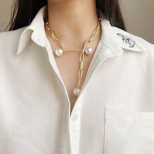 Anhänger Halsketten Einzigartige Weiße Imitation Perle Choker Halskette Große Runde Für Frauen Charme Mode Schmuck 12 teile/los E-049Pendant