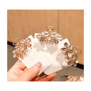 Fermagli per capelli Barrettes Gioielli di moda Tornante per le donne Clip di fiori retrò carino Semplice Shark Bobby Pin Lady Girl Back Head Barrette Dhw1B