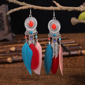 Bengelen kroonluchter Boheemse etnische veer kwastje drop oorbellen voor vrouwen retro kleurrijke creatieve lange dames bruiloft sieraden cadeau