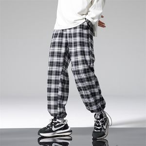 Summer Plaid Casual Pants Men Loose Hip Hop Trousers Korean Male Harem Oversized Joggers For Fashion Streetwear 220330