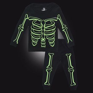 Biniduckling Boy Boy Boy Pajamas Sets светящиеся скелетные скелеты с длинным рукавом для детей с длинным рукавом для детей.