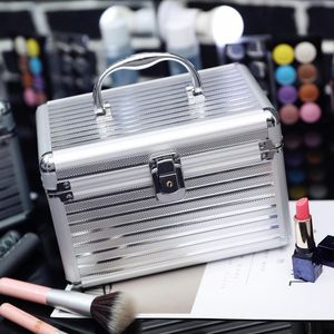 Cosmetic Bags & Cases Fashion Silver For Women Girls Large Capacity Metal Storage Boxes Professional Portable Safe Cosmetics CaseCosmetic