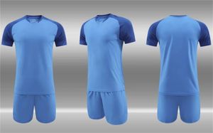 2022 MEN Custom Custom Soccer Tweyys يضع الرجال التدريب على شبكة كرة القدم بدلة كرة قدم للبالغين بالإضافة إلى رقم مع شورتات مريحة للارتداء في متجر صالة الألعاب الرياضية المحلية على الإنترنت