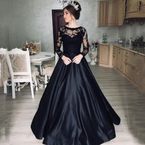 Abiti da sera a maniche lunghe in pizzo moda 2022 Princes O-Collo Abiti da ballo formali neri Party Satin Plets Robe De Soiree