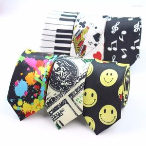 Bow Gine Men Men Fashion Style Slim Thinny Scrawl Scrawl Dot Tie Dismity Design Longth для вечеринки формального дизайнера Tiesbow Emel22