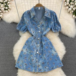 Nova moda feminina verão manga curta bufante estampa de flores jeans gola virada para baixo vestido curto de seio único SMLXL