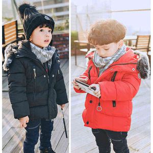 2021 New Keep Warm Winter Boys Jacket Giacca a vento resistente con cappuccio per bambini da 1 a 6 anni Capispalla con protezione dal freddo per bambini J220718