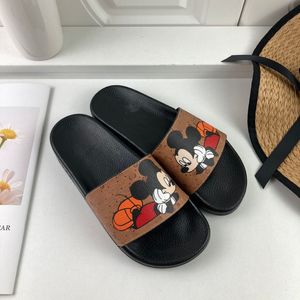 Pantofole ggucci di nuova marca moda donna ciabatte da spiaggia a righe sexy in broccato floreale pantofole da donna e da uomo infradito piatte sandali scorrevoli in gomma con scatola.