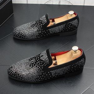 New Designer Men Pointed Glitter Rhinestone Oxford Flats Casual Shoes Homecoming Wedding Dress Party Zapatillas Hombre