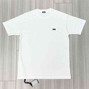 Kith Designer T Shirt Mens T Shirts Summer Men Women Unisex Casual Short Sleeve High Quality Printing Tees Herrkläder USA Size S-XXL 911