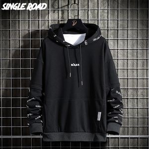 Single Road Mens Hoodies Patchwork Techwear Sweatshirt Japanese Streetwear Harajuku Hip Hop Oversized Black Hoodie 220325