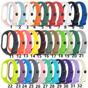 Xiaomi Mi Band 7 7NFC 6 5リストバンドシリコンブレスレットリストストラップMiband 5 6 Band7 Band6スマートウォッチアクセサリーのストラップを見る