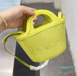 2022 Luxury Designer Straw Bags Kadın Totes Sunmmer Sunmmer Deri Çanta ile Dokuma Moda Kova Çantaları