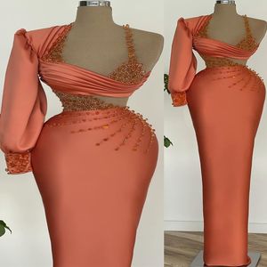 2022 Plus Size Arabic Aso Ebi Stylish Pärled Crystals Prom Dresses Long Sleeve Evening Formal Party Second Reception Birthday Engagement Gowns Dress ZJ506