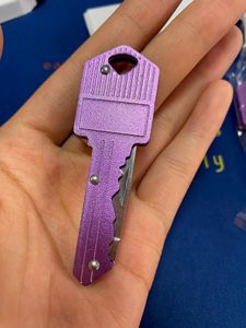 Mini Schlüsselbund Klappmesser Farben EDC Schlüsselmesser Multifunktionales Obstmesser Außenmesser Mini Mini Selbstverteidigungsschweizer Säbel Survival Werkzeugausrüstung