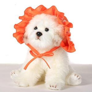 Dog Odzież 2022 Lato Cap Pet Cloor Multi-Cute Hat Plised Lace Decor Sunhat Sun-Blockout Anti-Sun Dla Szczeniaków Naklejki Dostaw