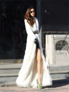 Cappotto di pelliccia sintetica Donna X-Long Pelliccia bianca Abbigliamento 2022 Inverno New Fashion Temperamento Elegante Slim Streetwear Chic Risvolto Outwear T220716