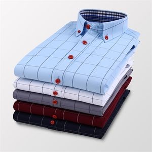 Höstmäns Business Casual Plaid Shirt Fashion Classic Style Slim Långärmad Man Brand Kläder 220322