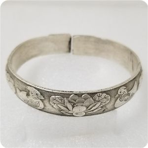 Bangle Antique Silver Plated Chinese Fu-Shou Mandarin Duck Lotus Armband Produkt som visas i figur #SQ023Bangle Kent22