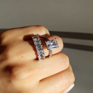 REARS CLUSTER REAL 925 Sterling Silver Emerald Cut Diamond Wedding Cocktail Cocktail Women Band مجموعة فاخرة فاخرة المجوهرات