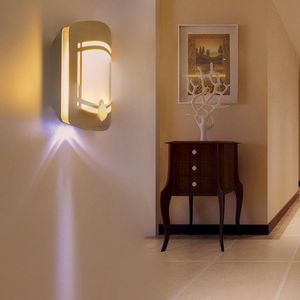 Gece Işıkları İnsan kaynaklı Işık Kontrol Duvar Lambası Hareket Sensörü LED Gece Işığı Pil Closet Garip Zemin Akıllı Gecesi