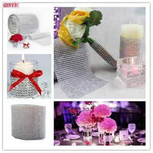 Fiori decorativi Ghirlande Articoli per feste Maglia d'argento Trim Bling Diamond Wrap Cake 1 Yard Roll Tulle Nastri di cristallo Decorazioni di nozze 6