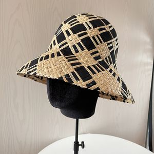 Lafite Straw Patchwork Hapt Cap Män och kvinnor med samma tecknad karttryckning Fiske Beach Leisure Sun Hat Buket Hat